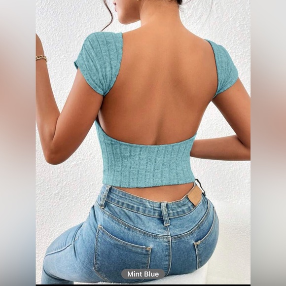 SEXY Privé Solid Backless Crop Tee *NEW* - Picture 14 of 16